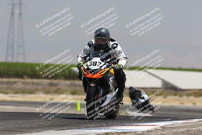 media/Aug-03-2025-TrackDaz (Sun) [[bf4a71acf9]]/C Group/1240pm (Wheelie Bump)/